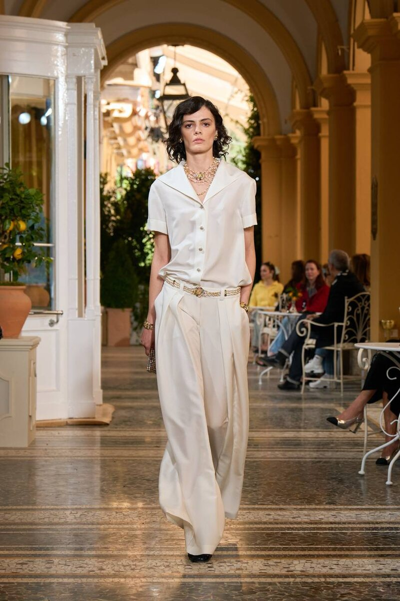 CHANEL Cruise 2025-26