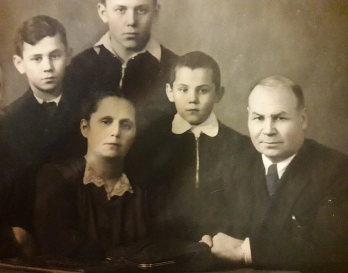 Автор фото: архив семьи Рустэма Утэя