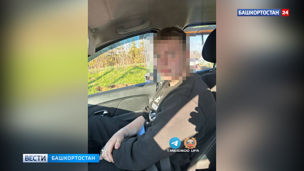    Подростка на мопеде без прав задержали в Уфе полицейские