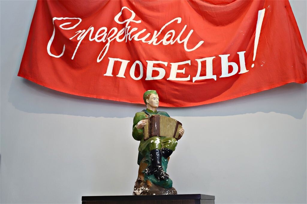     Фронтовые реликвии Победы представили на выставке в Архиерейском подворье.Сергей Кулыгин, "БР"