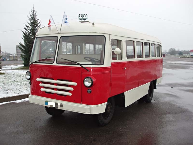 Малоизвестные «кустарные» автобусы СССР, которые оказались незаменимыми в регионах: от КАГ-3 до «Уральца»