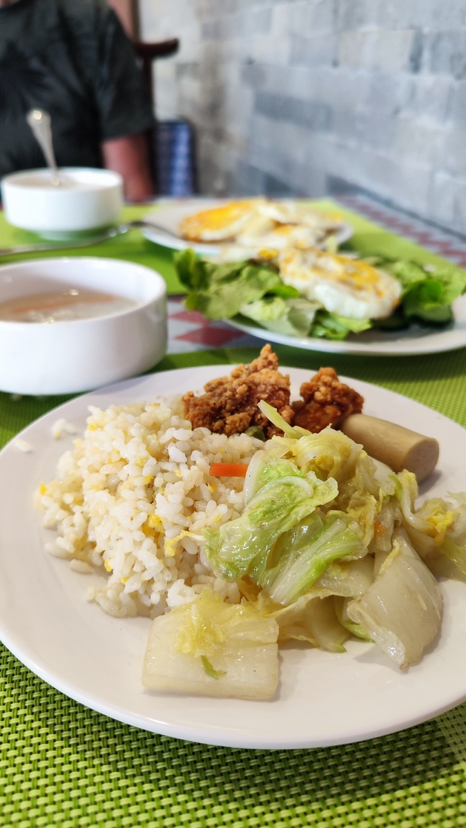 Мой завтрак в отеле "Yun Zhi Ju Hotel".  