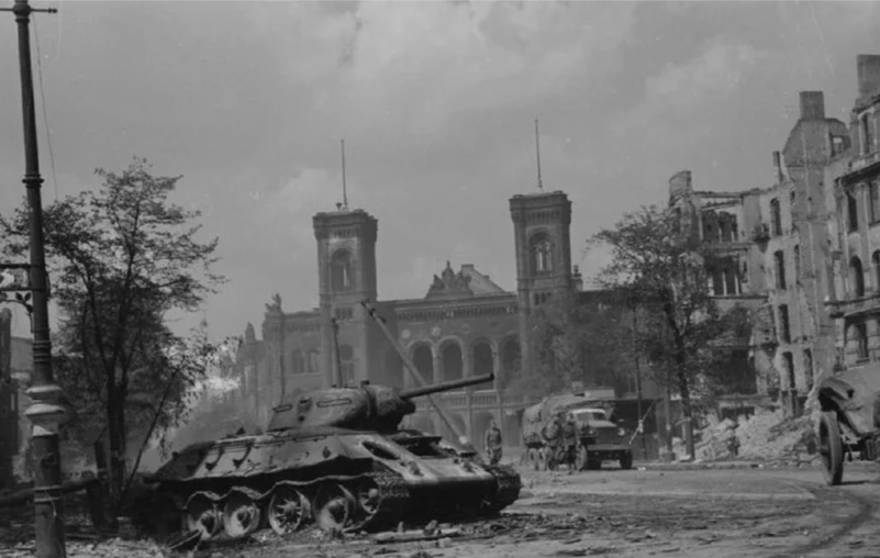Маобитская тюрьма в Берлине.