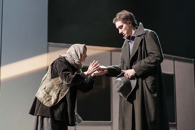 Надобно воздуху! «Преступление и наказание» на сцене Тверского театра драмы