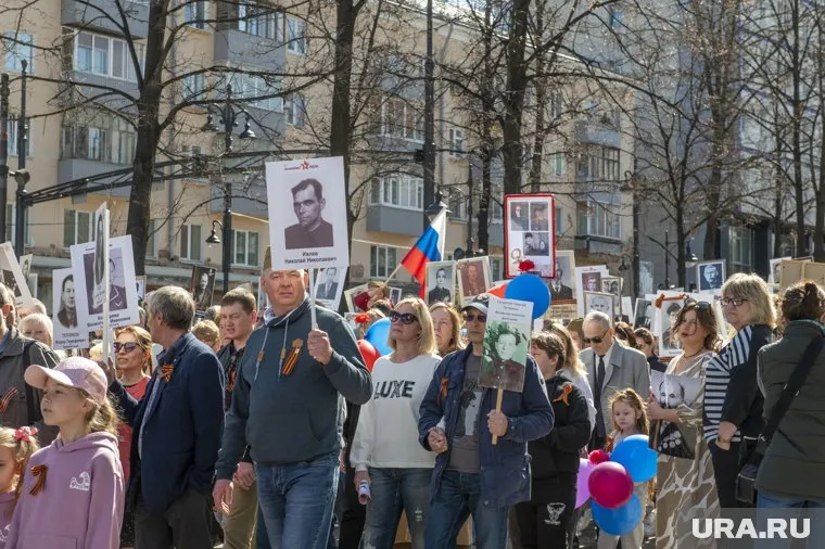 Впервые «Бессмертный полк» прошел в Перми в 2013 году
Фото: Сергей Русанов © URA.RU