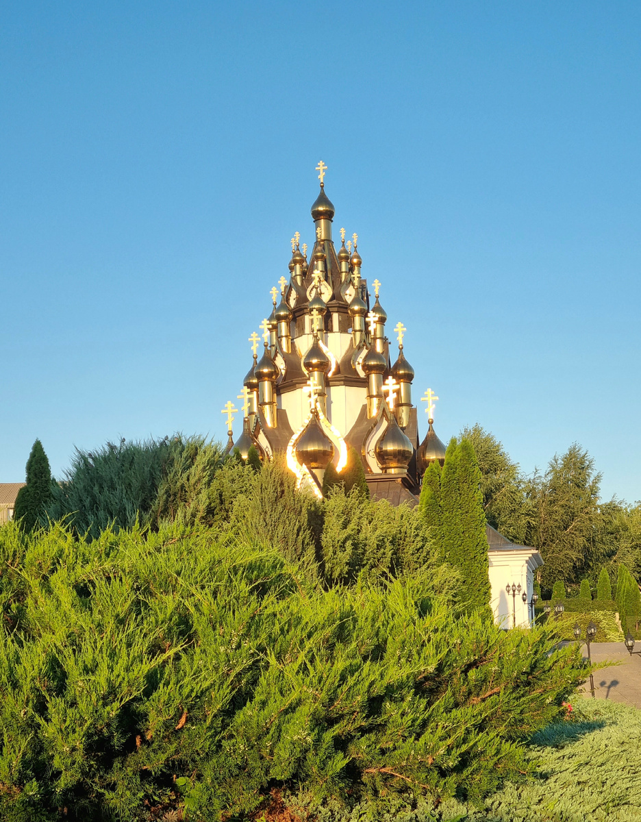 Преображенский Храм. Церковь с 33 куполами: по числу земных лет Иисуса Христа