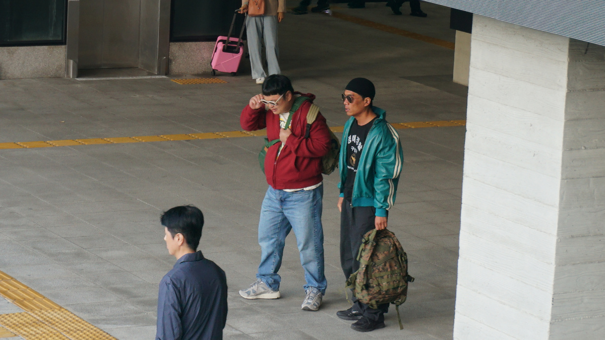 Фото с места событий, остальные получились очень плохо, потому как дрожащие руки и постоянное движение лишили качественных снимков