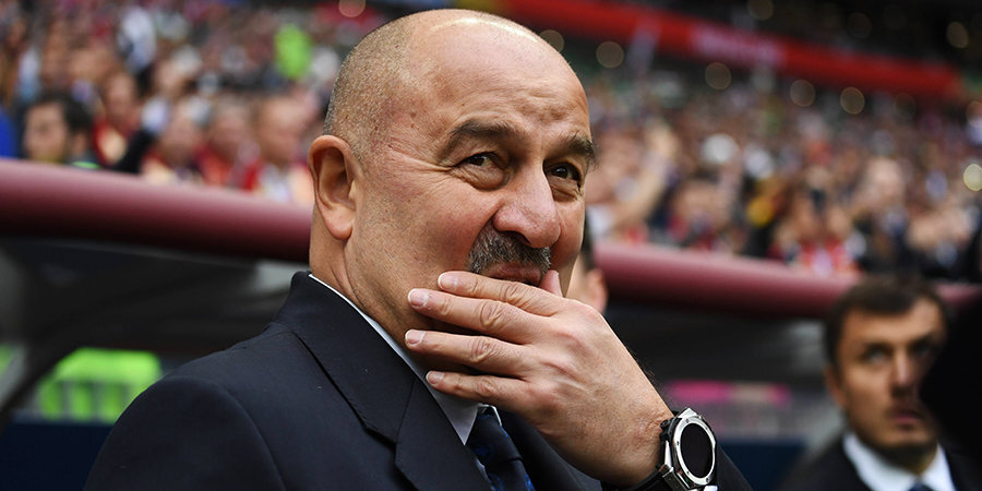 Российский тренер по футболу Станислав Черчесов. Фото из интернета.