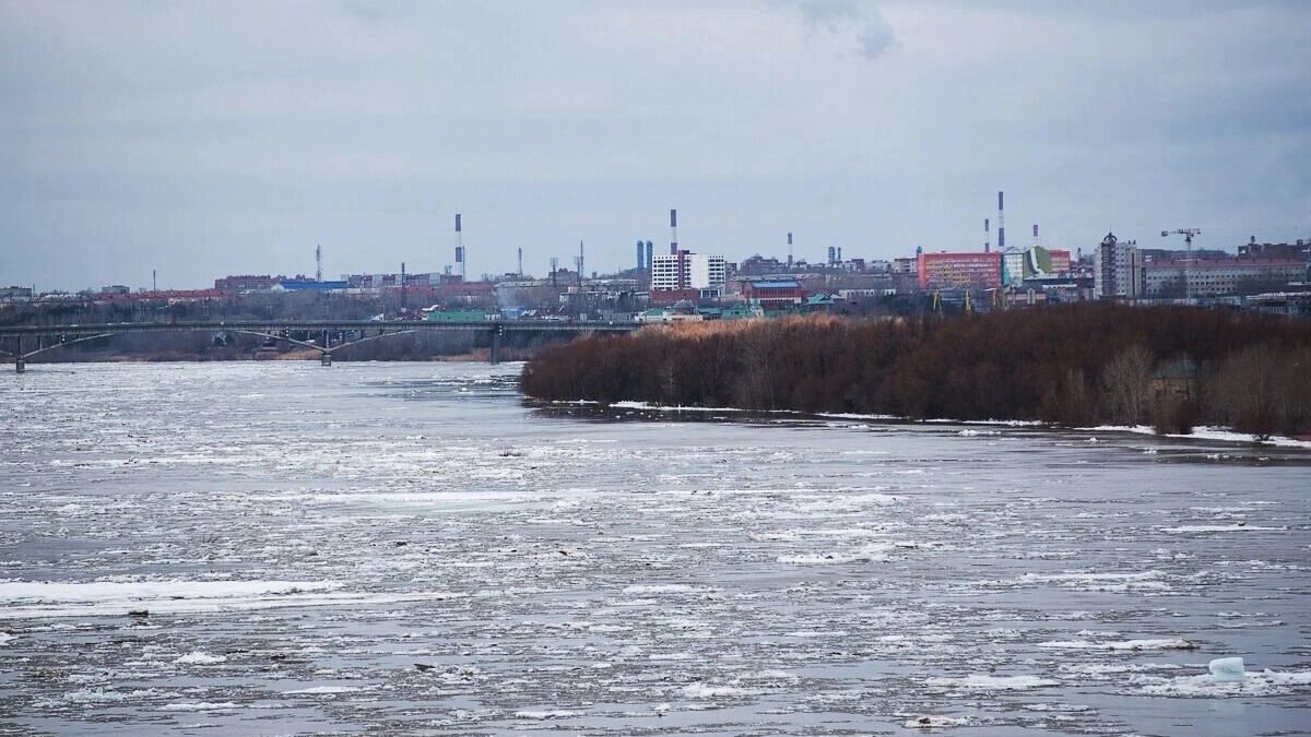    В Нижневартовске с 6 мая введут режим повышенной готовности к прохождению паводка