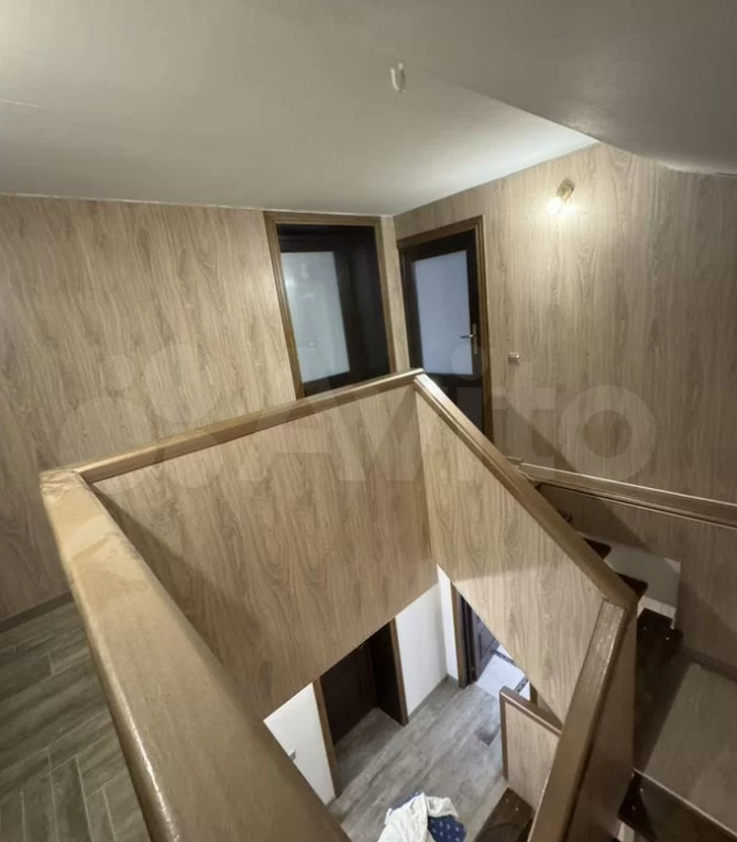    Коттедж в Петрозаводске продают под гостиницу за 50 млн рублей Авито