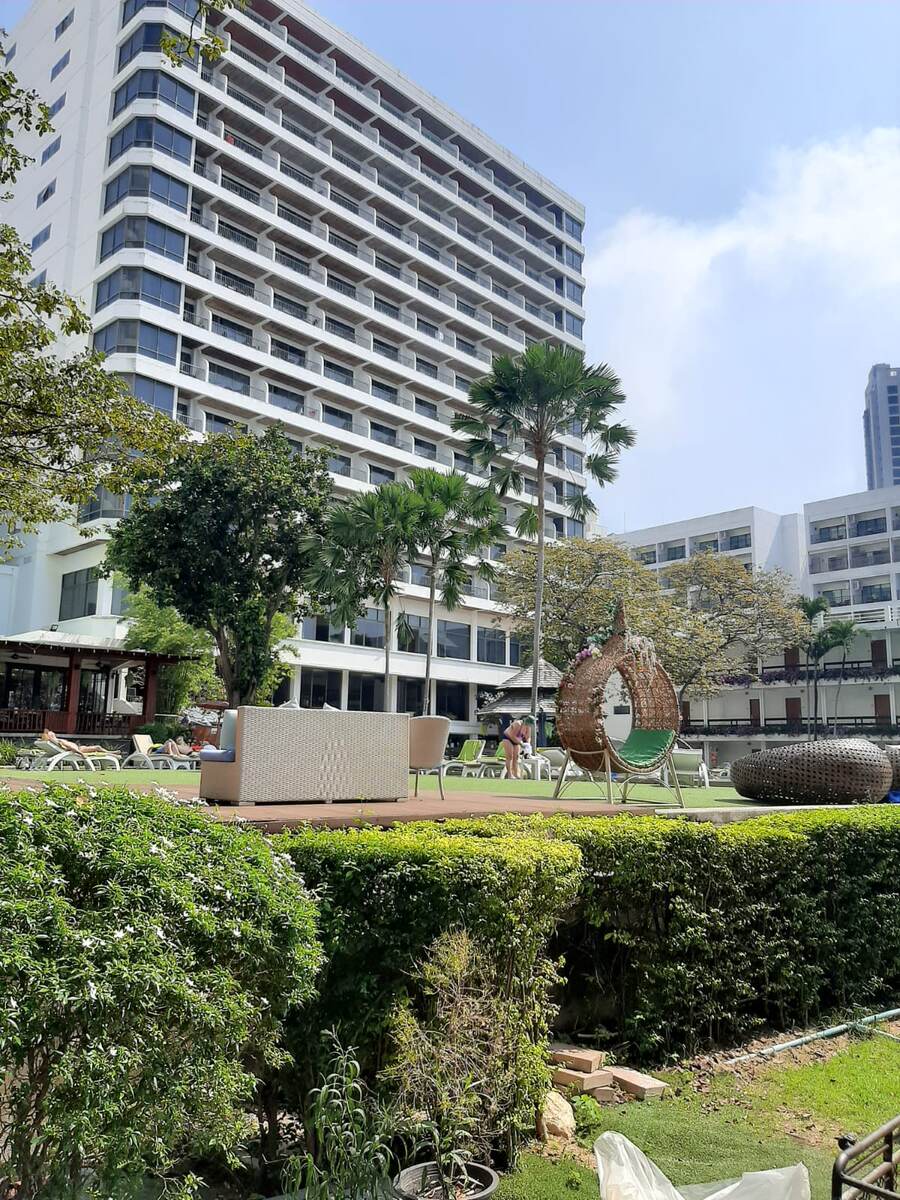 Отель Cosy Beach