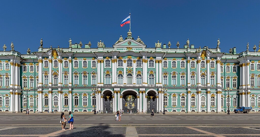 Какие секреты хранит тайный коридор, сохранившийся в Эрмитаже с XIX века?