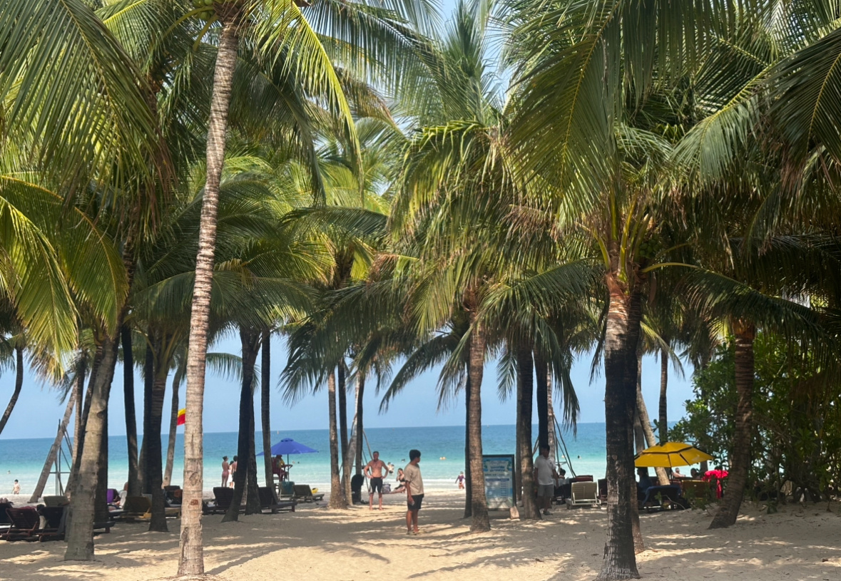 Побережье на острове Фукуок во Вьетнаме - это ли не рай? Ещё и дешевле Анапы!