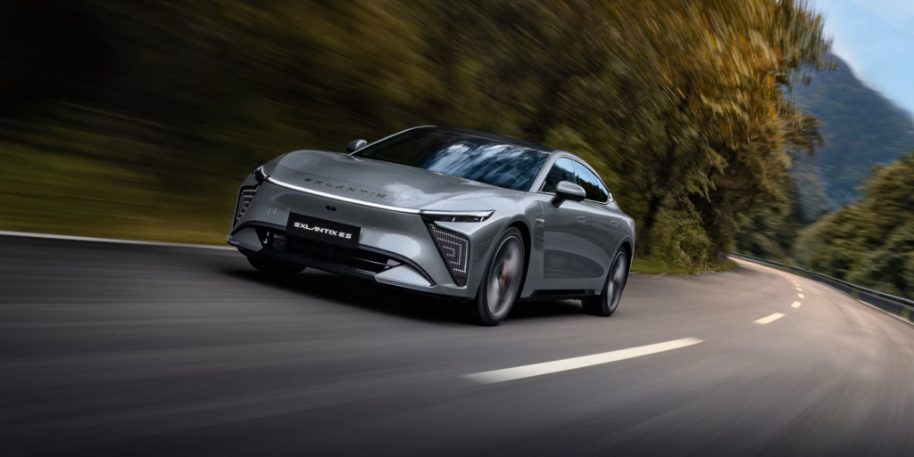 Exlantix ES установил рекорд гиннеса по скоростному маневрированию, на испытательном треке PATAC.