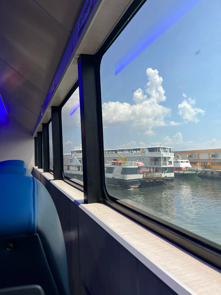 Паром из Себу в Бохол