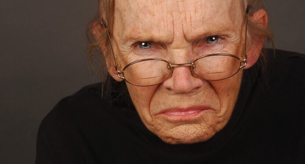 С кем лучше всего жить пожилым людям после 65 лет