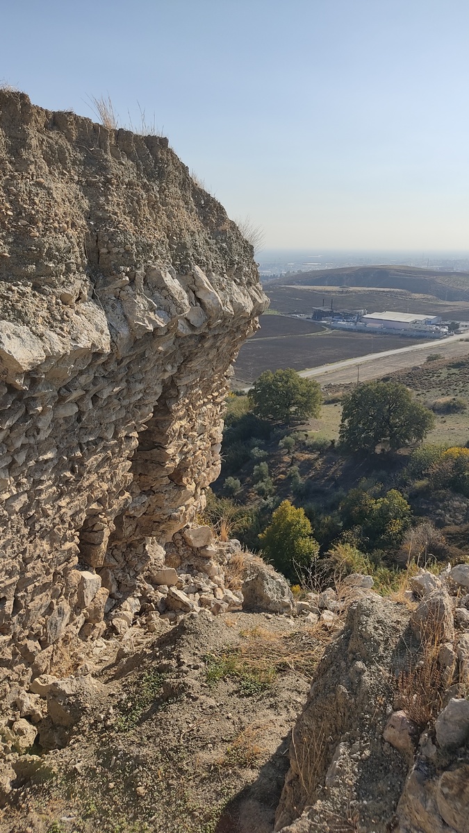 Стены крепости.