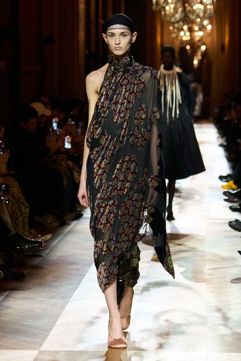 Dries Van Noten Fall 2025 Ready-To-Wear