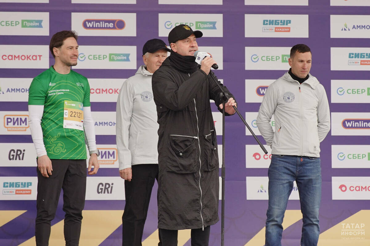 Владимир Леонов: «Для нас всегда огромная честь, когда приезжает огромное количество гостей, тем более с таким хорошим настроем»Фото: © Владимир Васильев / «Татар-информ»