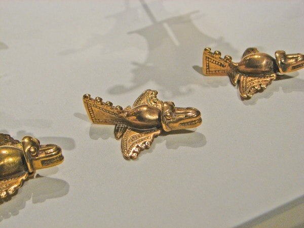 Артефакты Кимбая размером 5 - 7,5 см