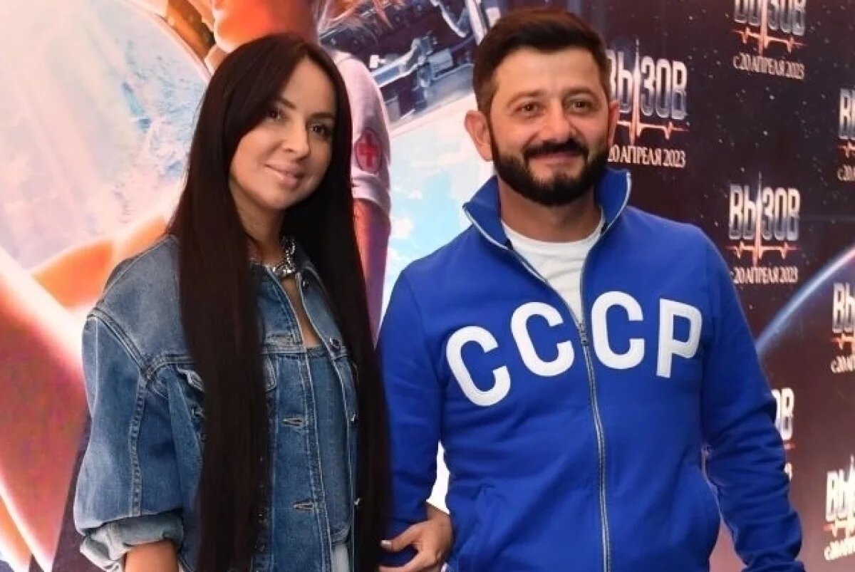    Галустян хвастался идеальной семейной жизнью.