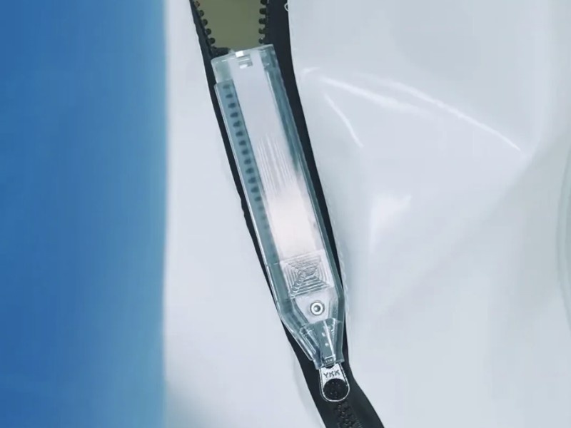    YKK разработала самозастёгивающуюся молнию [ВИДЕО]