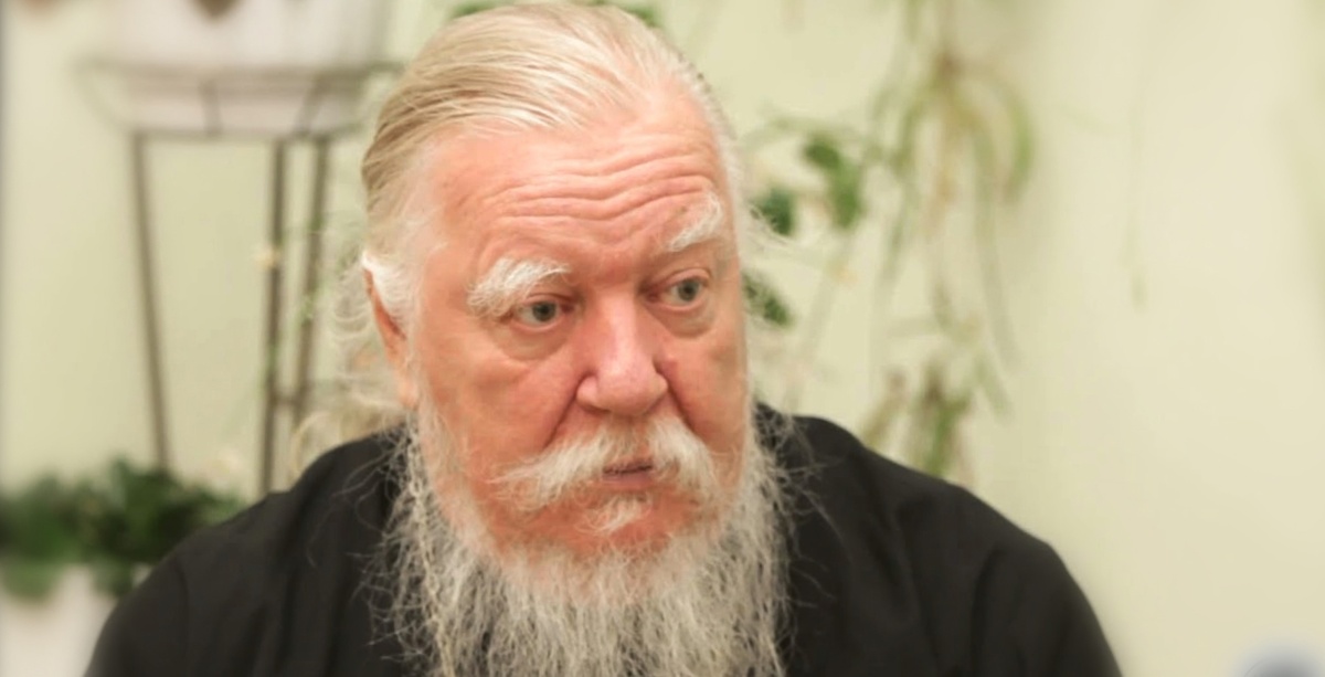 Димитрий Смирнов (07.03.1951 — 21.10.2020 гг.) — протоиерей, церковный и общественный деятель.