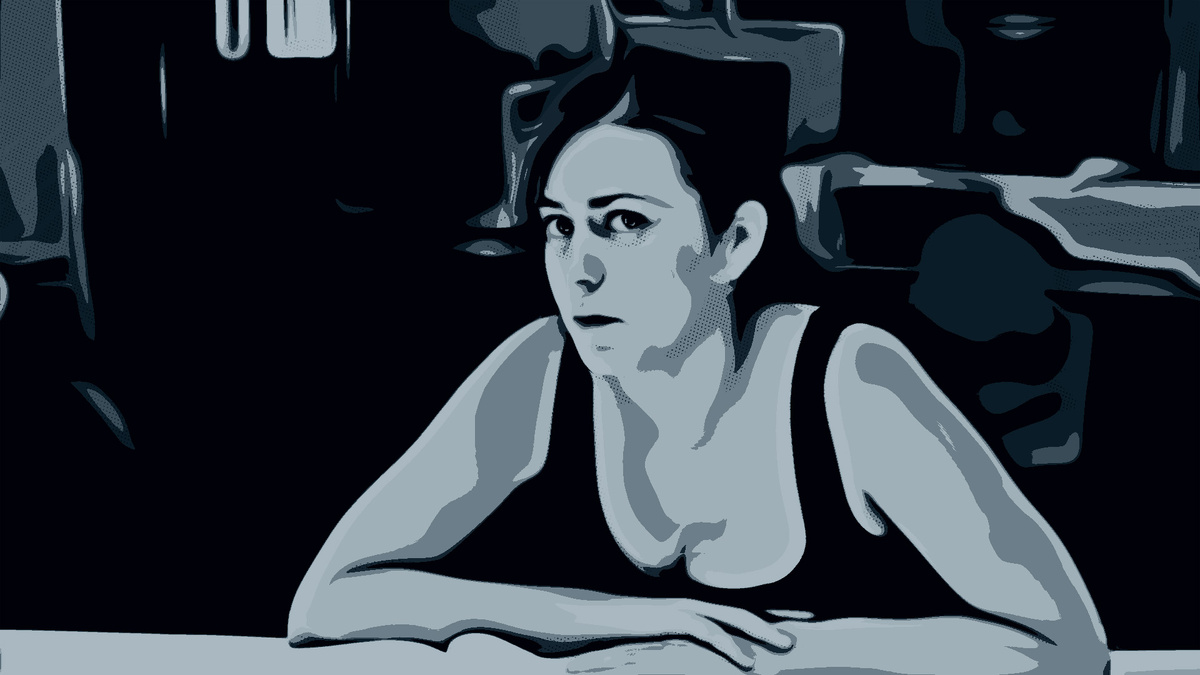 Хоррор фильм, снятый начинающим режиссером Ореном Пели с микробюджетом в 15 тысяч долларов, смог собрать почти 195 миллионов долларов на международном уровне.