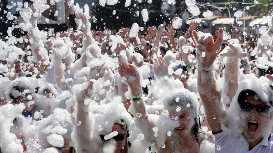 Мыльная вечеринка.