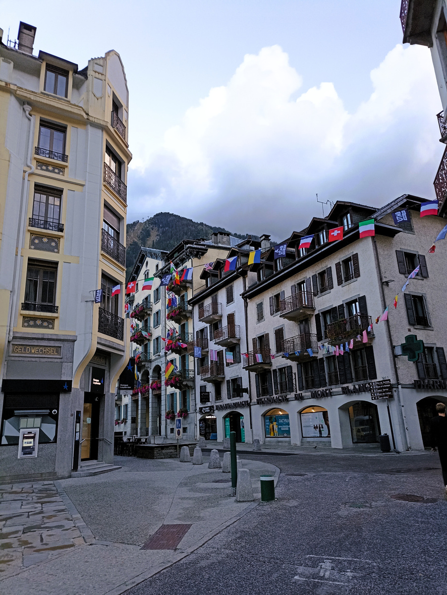 100 лет назад здесь состоялись первые в истории зимние ОИ.