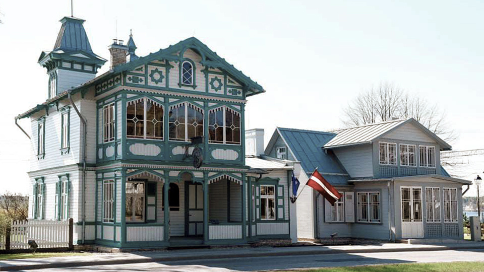 Латвия. Юрмала: где Балтика шепчет в соснах.