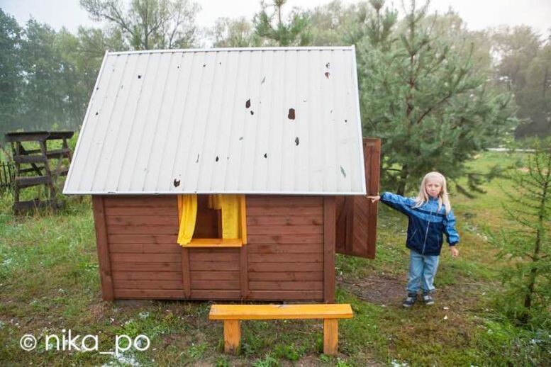 Виниловая кровля, побитая градом