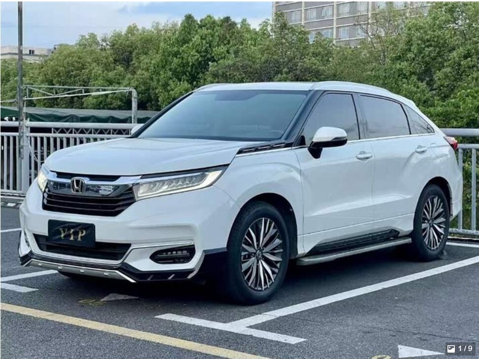 Фото внешности, листайте.