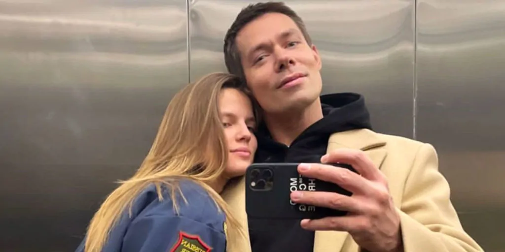 Стас Пьеха в этом году встретит 45-летие, а Нике в марте исполнилось 24 года. 