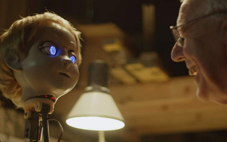 Листайте кадры.