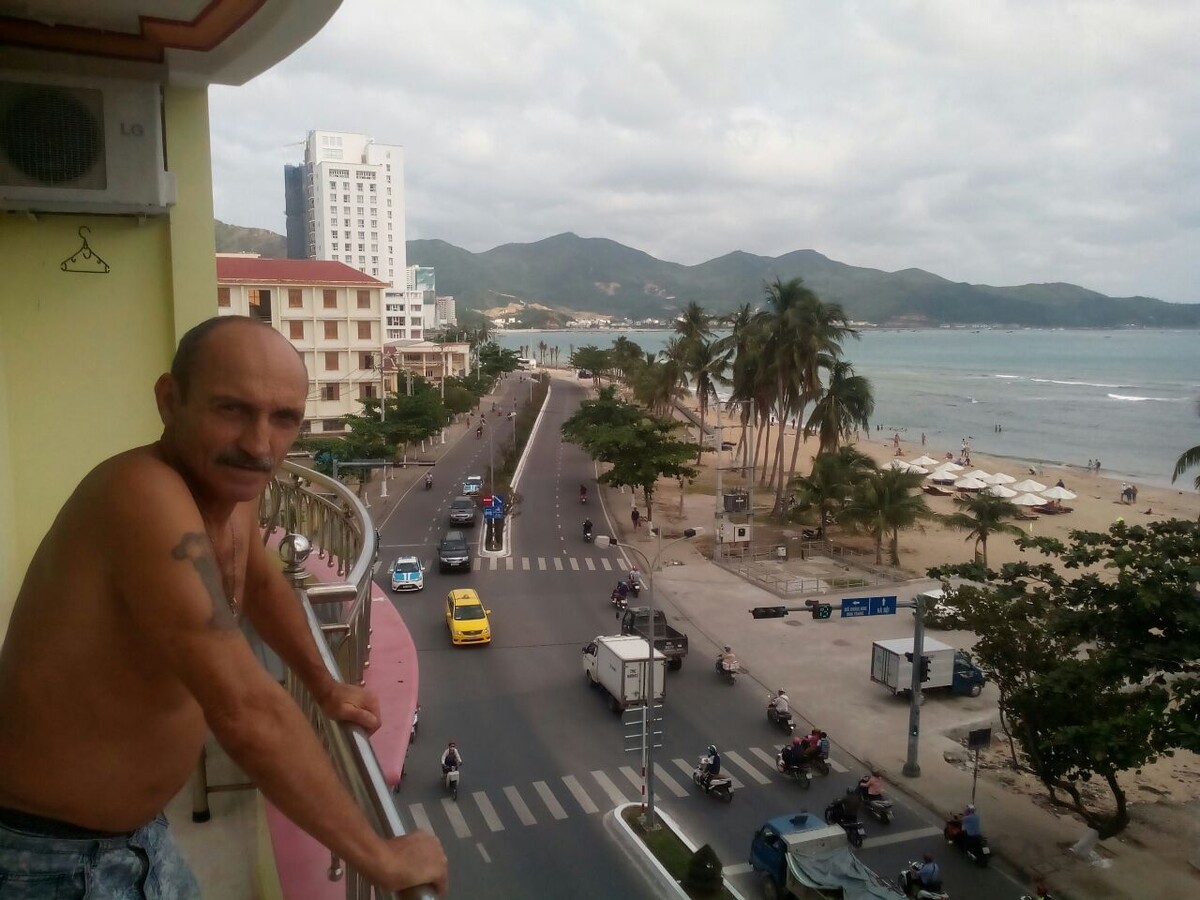 А если арендовать квартиру на месяц, во вьетнаме можно уложиться и в 200$