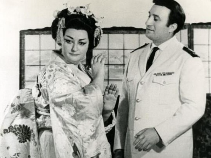 Монсеррат Кабалье и Бернабе Марти в общем спектакле. Фото: Pinterest