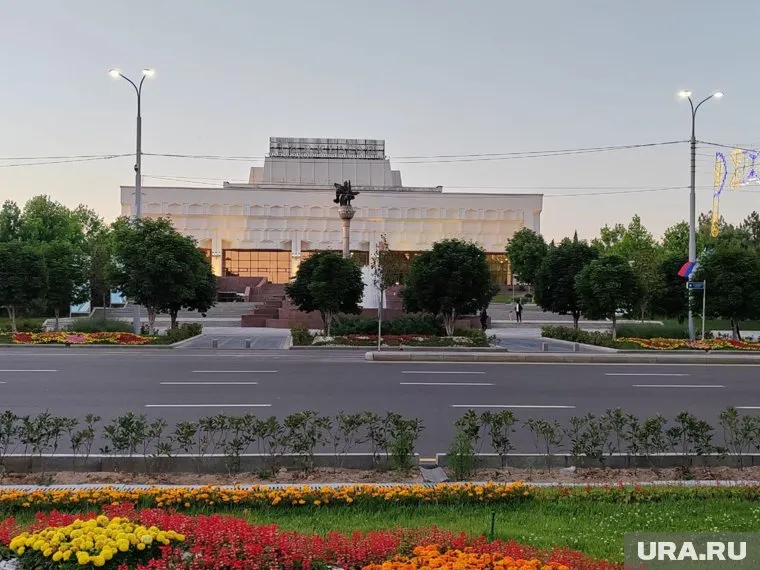 В Ташкенте прошла встреча посла РФ и представителя МИД Узбекистана
Фото: Екатерина Лазарева © URA.RU