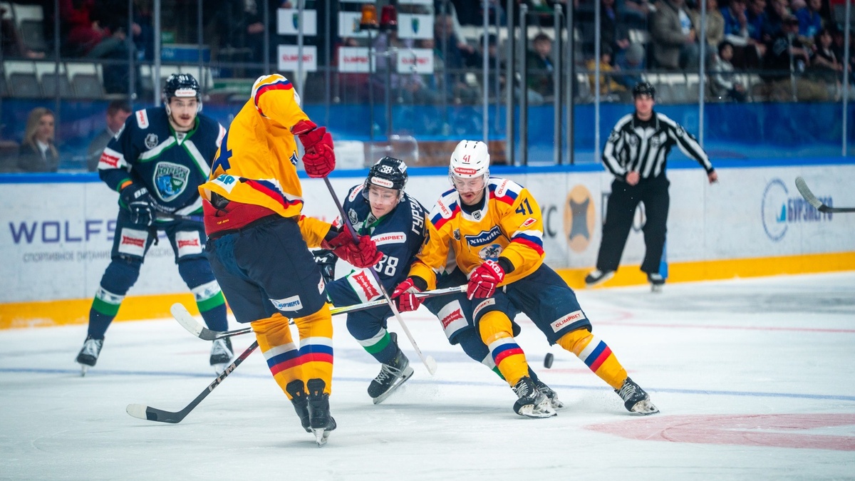    «Югра» одержала первую победу в полуфинале