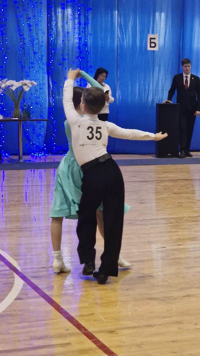 Танцы-полет души. Но бальные танцы-как спорт, не только про танцы....