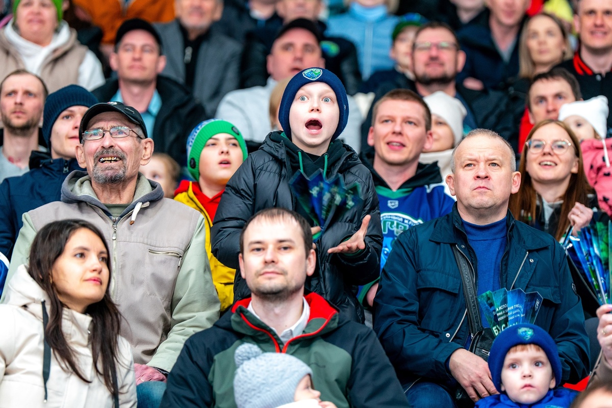    Матч «Югры» и «Химика» посетили почти 5 тысяч болельщиков