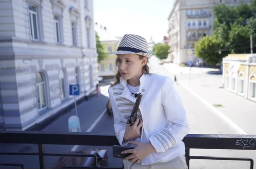 Юлия Афонина, филолог