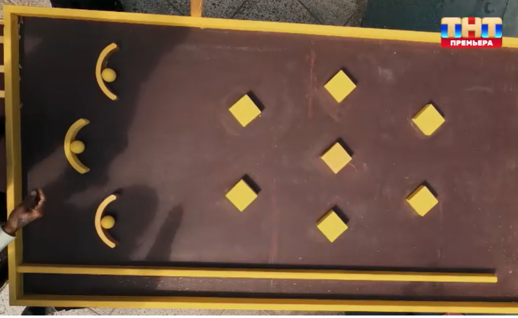 Кадр из шоу "Сокровища императора" 04.05.2025