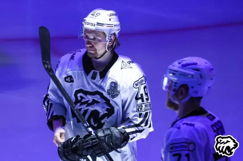 Фото: ХК «Трактор» и ХК «Динамо»