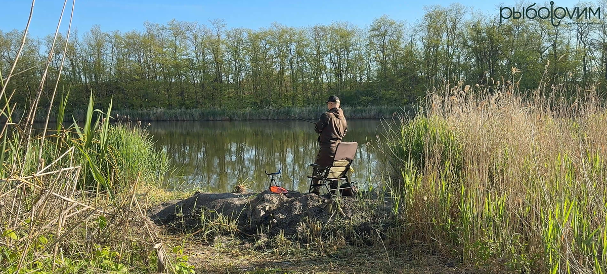 Промер дна водоема. Фото автора, при использовании ссылка обязательна.