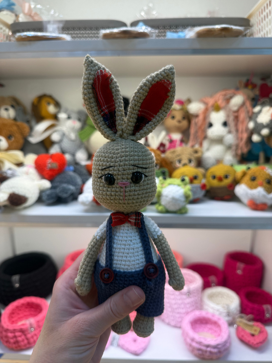 Мальчик-зайчик крючком//Мастер-класс есть на моем канале «Моя Заинька»