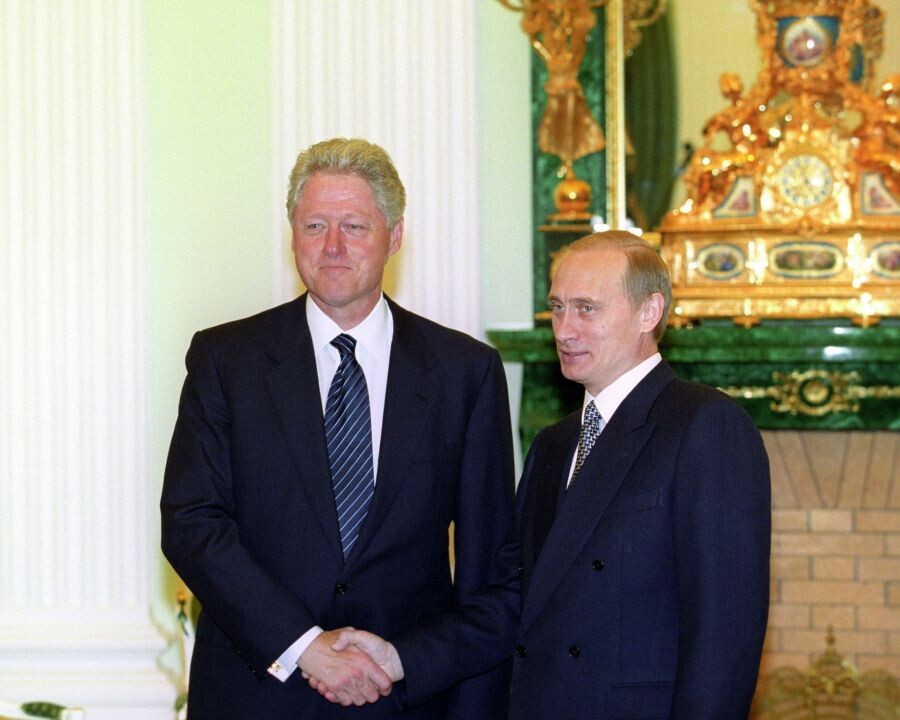    Владимир Путин и президент США Билл Клинтон / Источник: © Владимир Родионов/РИА Новости