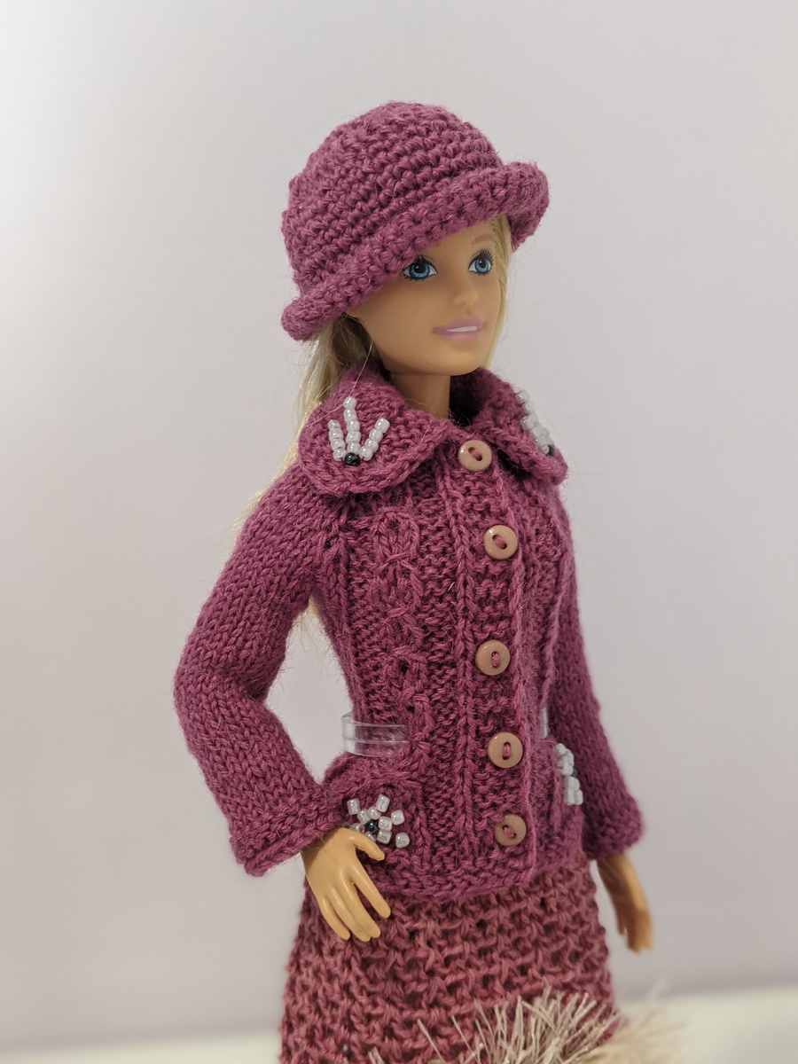 Жакет для куклы Барби  спицами 