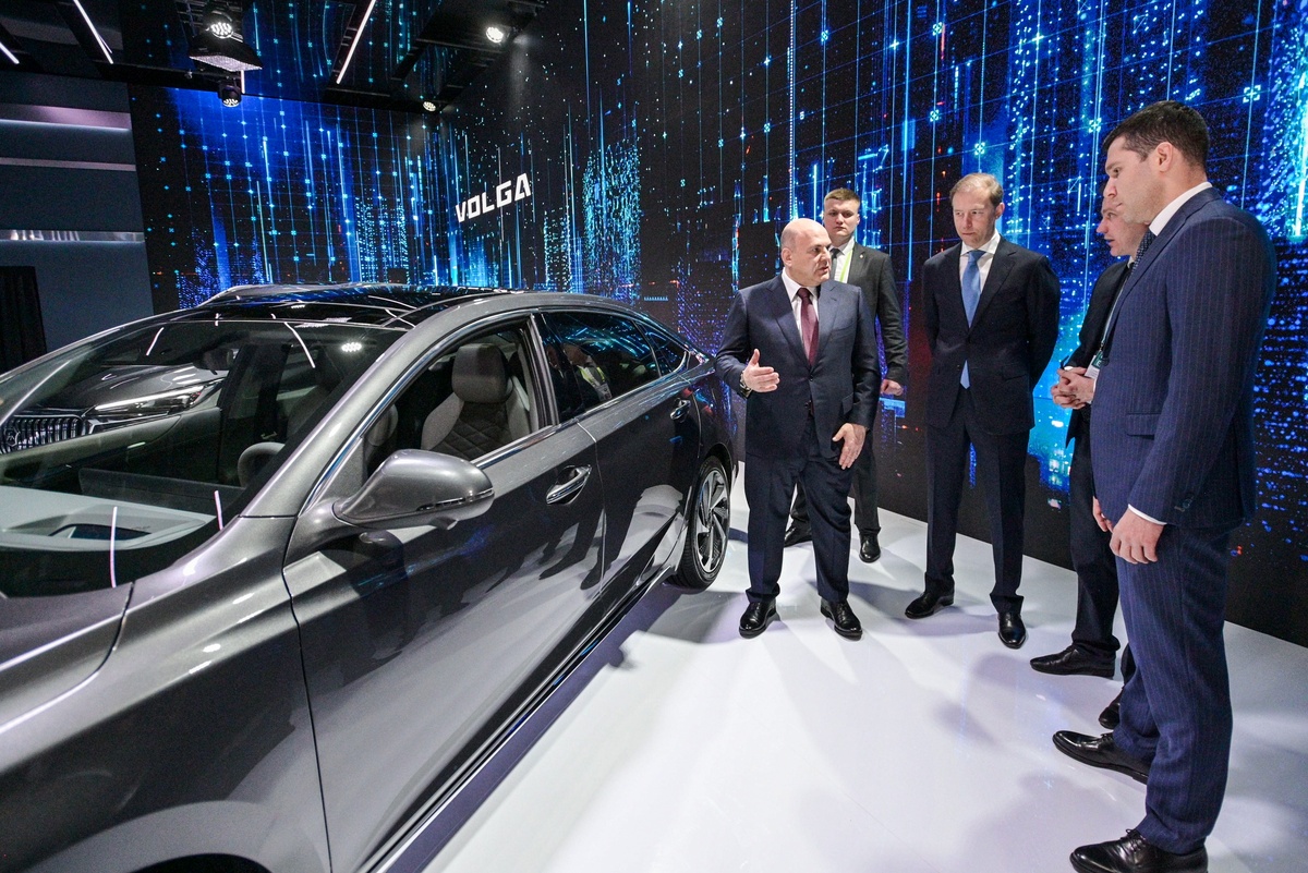 Фото заимствовано - https://rg.ru/2024/05/21/sostoialsia-debiut-modelej-volga-predstavleny-dva-krossovera-i-sedan.html