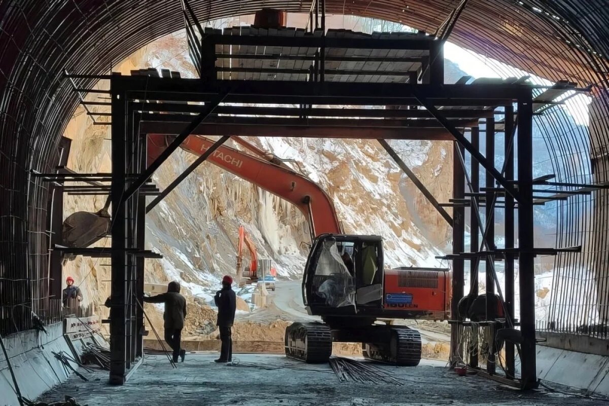    Тоннель теперь сможет пропускать крупногабаритный транспорт.